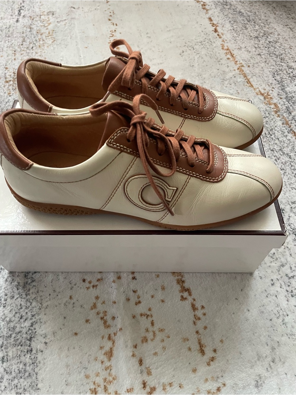 Coach women  Leather Sneakers in Cream and Brown